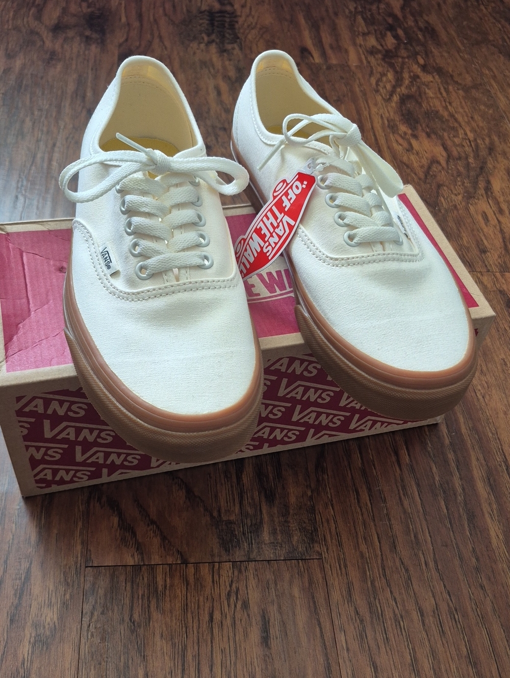 Vans White Canvas Low-Top Sneakers with Gum Sole